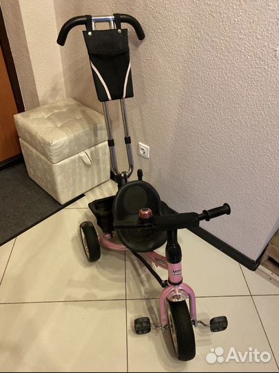 Трехколесный велосипед с родительской ручкой