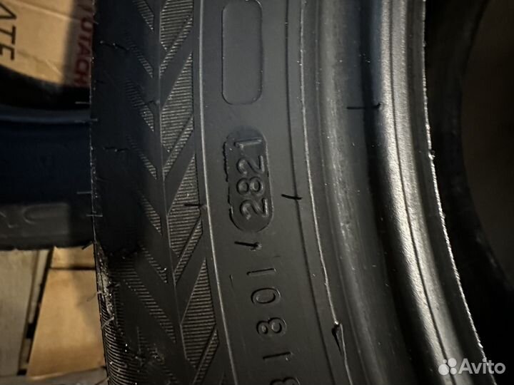 Nokian Tyres Hakkapeliitta 10p SUV 225/60 R17