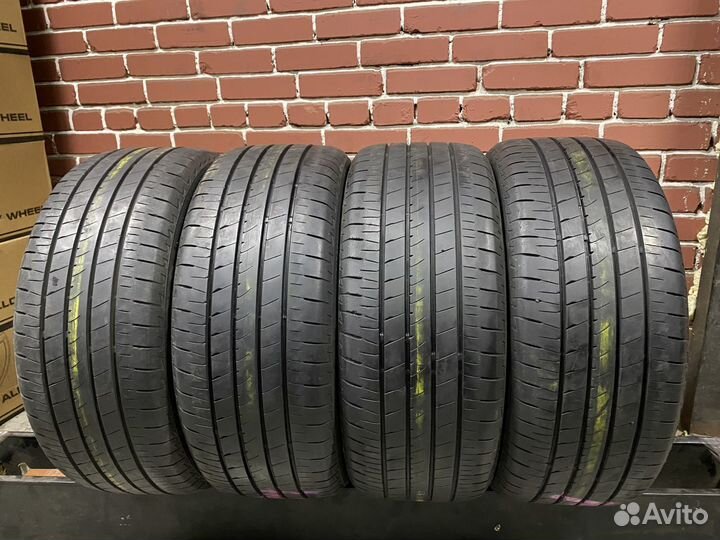 Bridgestone Turanza T005A 235/40 R19