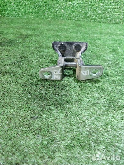 Петля двери задняя правая Mitsubishi Asx