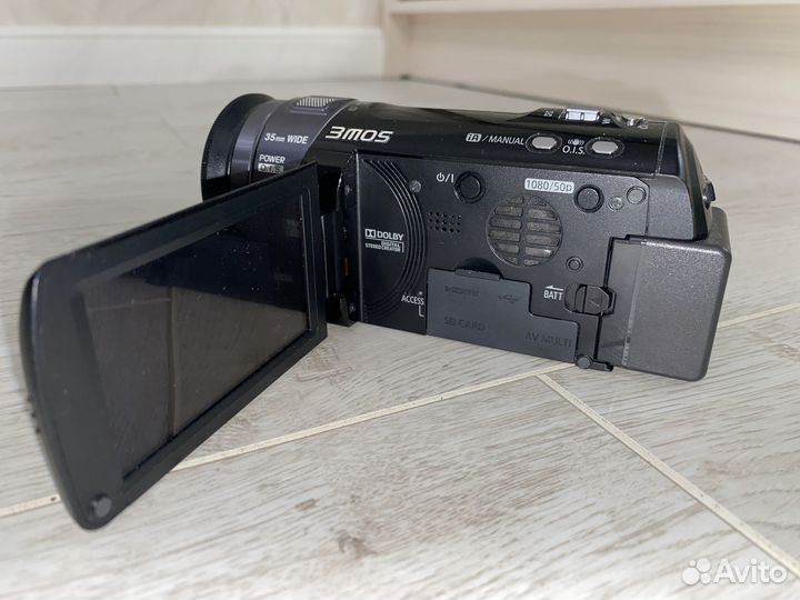 Видеокамера Panasonic HDC-SD800