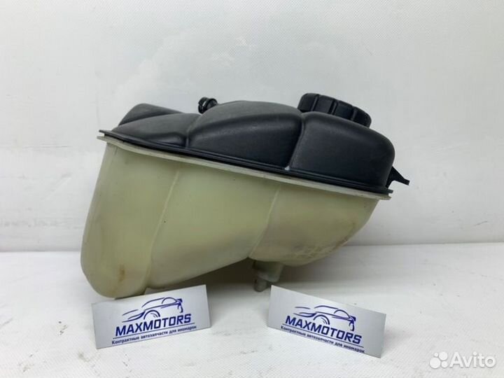 Бачок расширительный Mercedes-Benz E W211 3.0 CDI