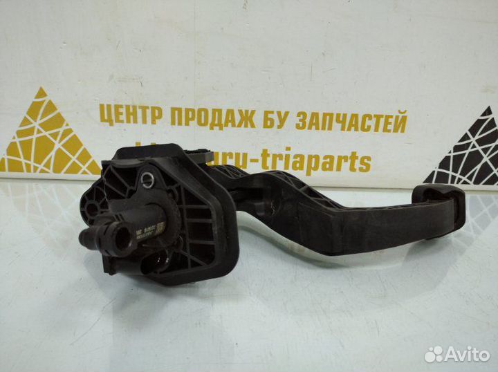 Педаль сцепления Skoda Rapid 1 NH3 1 2019