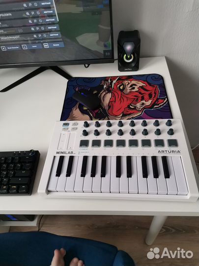 Миди клавиатура arturia
