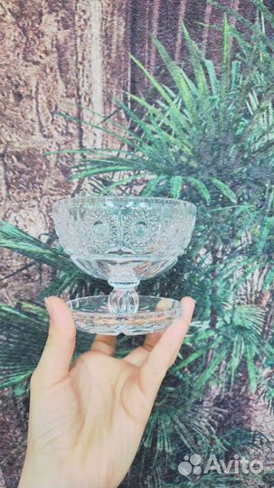 Салатник на ножке 10.5 хрусталь. Богемия