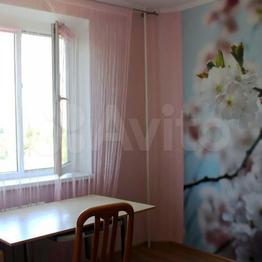2-к. квартира, 60 м², 3/9 эт.
