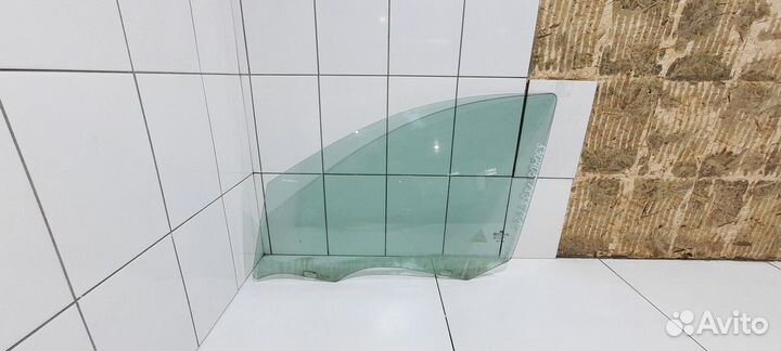 Стекло двери переднее левое (Hyundai ix55)