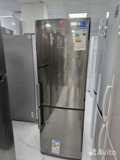 Холодильник Samsung. No frost