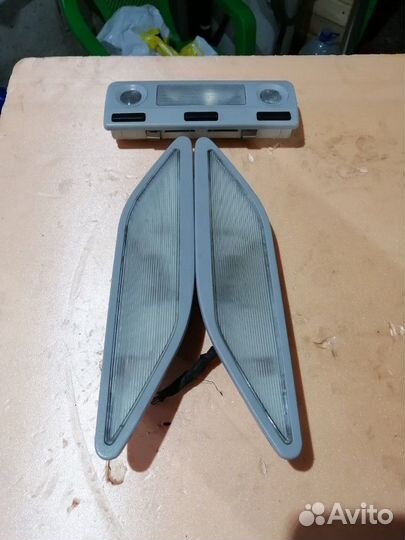 Бмв е39 плафоны салонные комплект