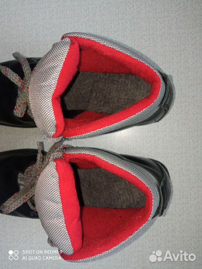 Лыжные ботинки