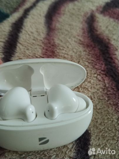 Наушники похожие на airpods беспроводные