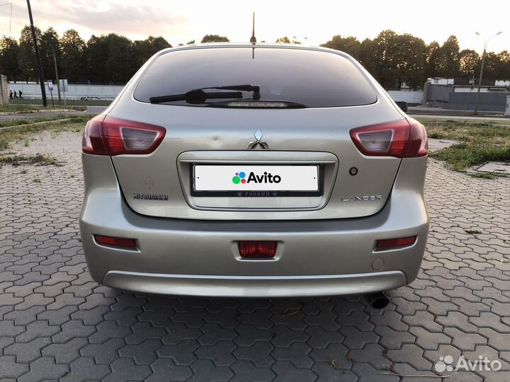 Mitsubishi Lancer 1.8 МТ, 2010, 190 000 км