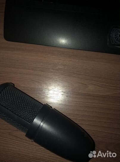 Студийный микрофон AKG P120 USB