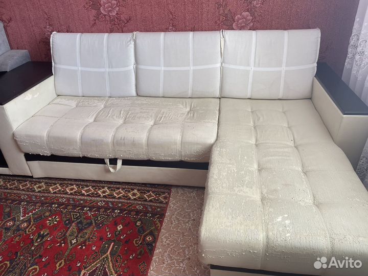 Угловой диван