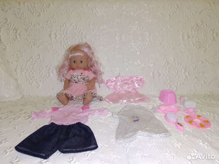 Кукла интерактивная новая