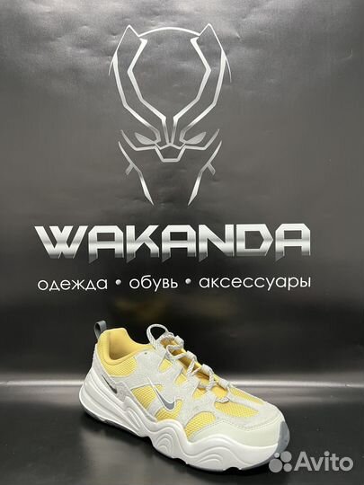 Кроссовки nike tech hera