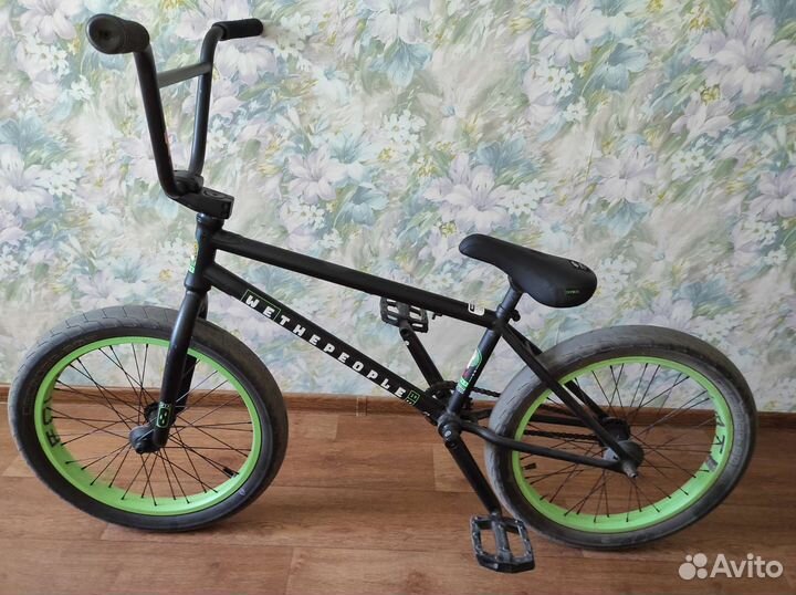 Трюковой велосипед BMX