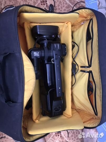 Видеокамера JVC камера в хорошим состояние