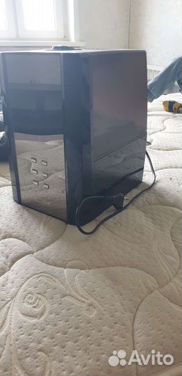 Увлажнитель Bork