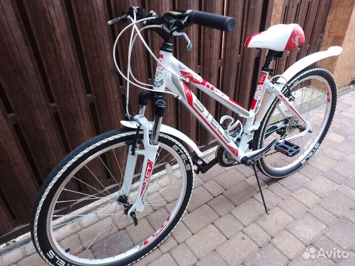 Велосипед Stels Miss колеса 26