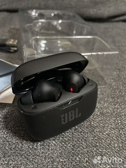 Беспроводные наушники jbl tune 230nc