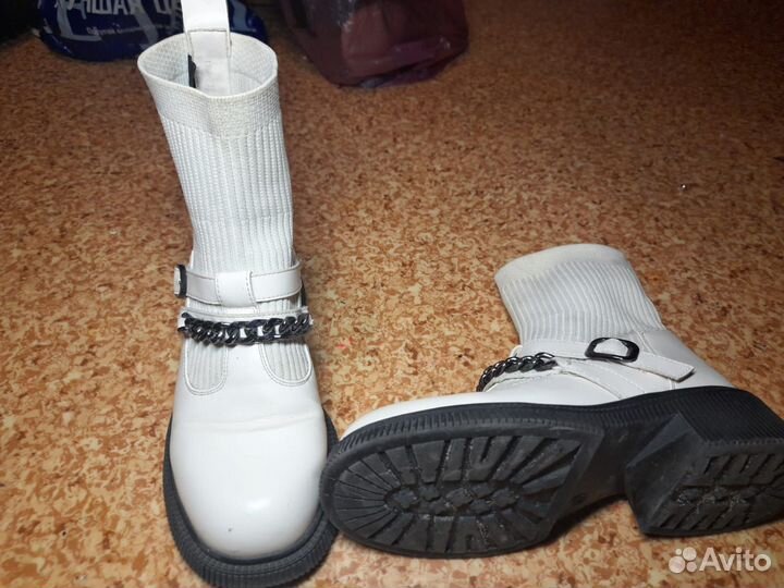 Комплект обуви