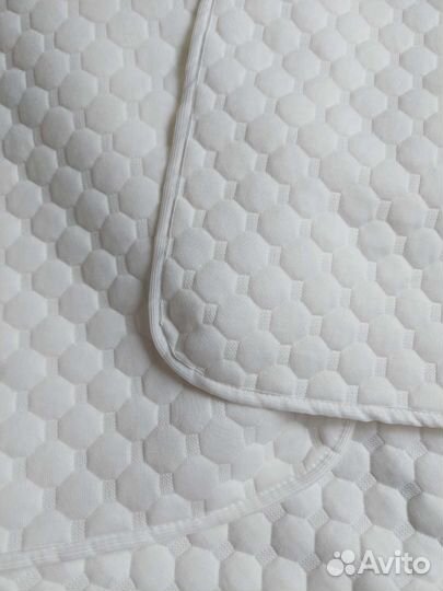 Пеленки многоразовые, размеры разные