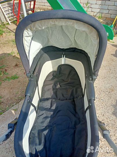 Коляска 2 в 1, стульчик для кормления, кроватка