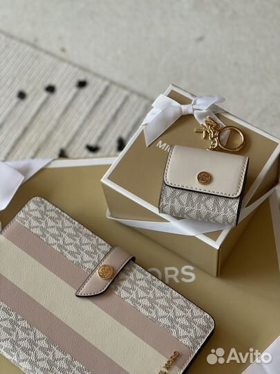 Чехол для наушников Michael Kors новый оригинал