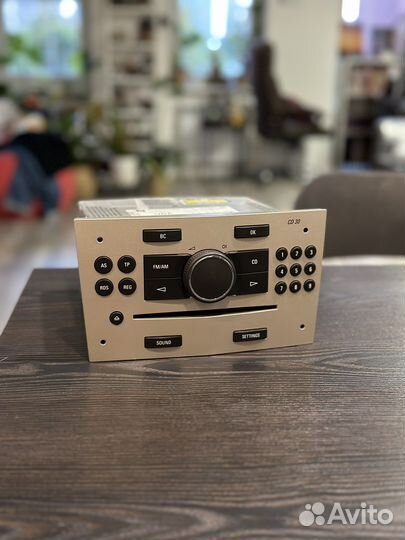 Магнитола штатная Opel Astra H