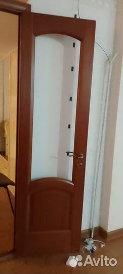 Дверь двухстворчатая
