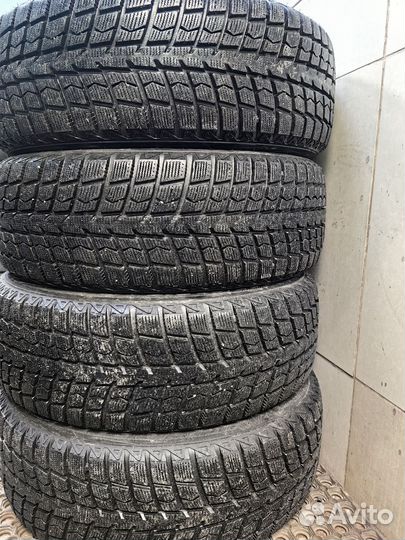 LingLong Green-Max Winter Ice I-15 SUV 225/60 R17 99T