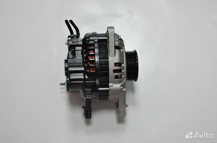 Б/У Б/У Генератор Hyundai Sonata 3 3730035573