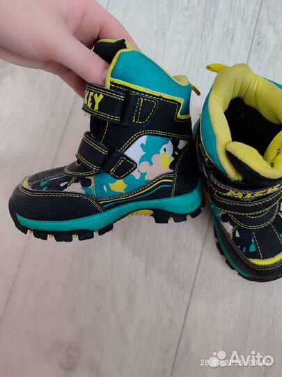 Ботинки утепленные