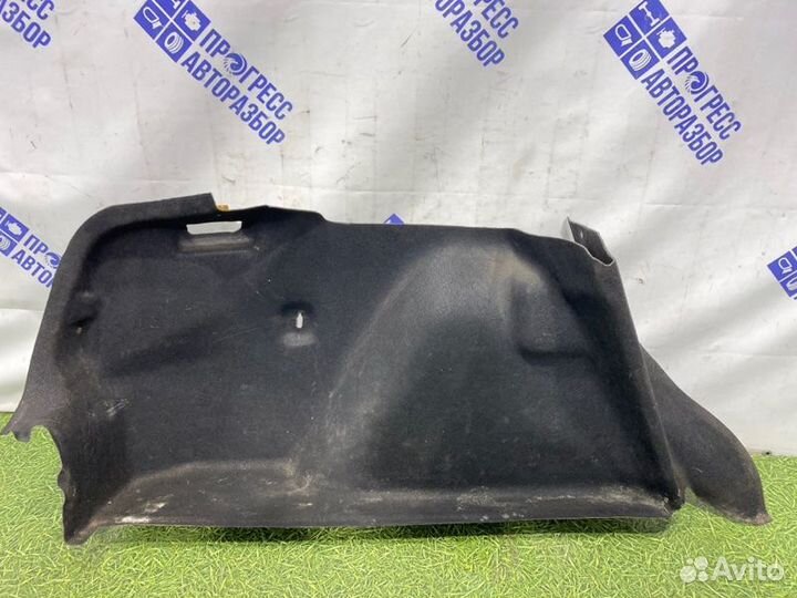 Обшивка багажника задняя левая Renault Fluence