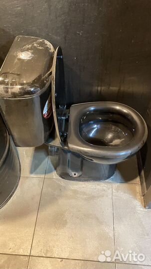 Унитаз туалет