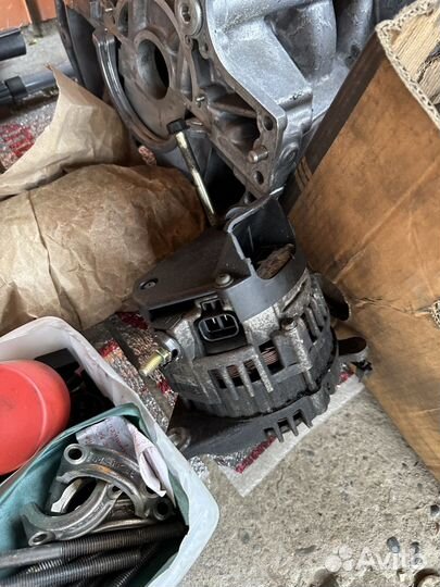 Запчасти Nissan note e11 двигатель 1,4 CR14DE