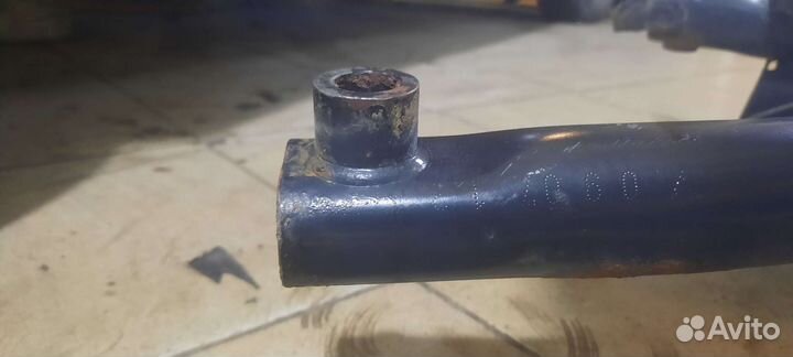 Подрамник Тигуан задний