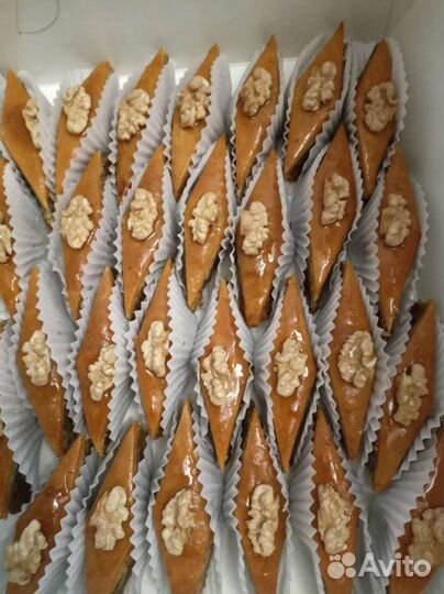 Бакинская пахлава