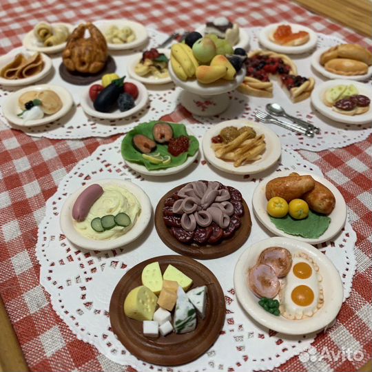 Набор еды из полимерной глины из 20 блюд