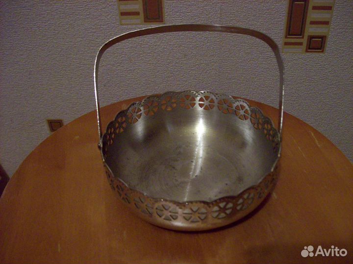 Конфетница никелированная