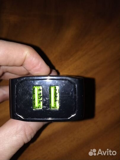 Зарядное устройство для телефона