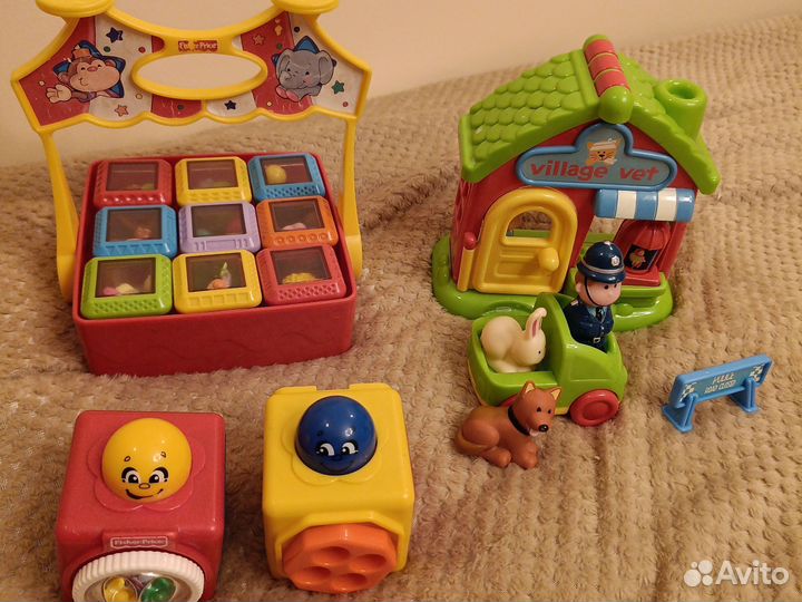 Развивающие игрушки fisher price