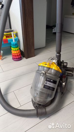 Пылесос Dyson