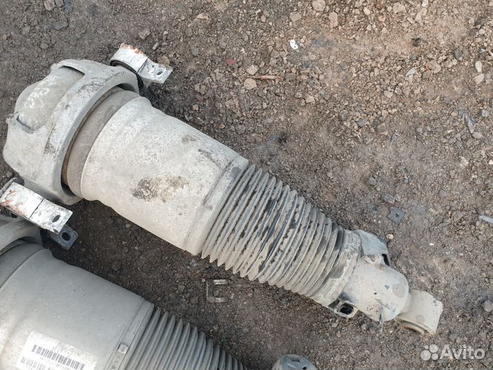 Пневмостойка задняя правая vw touareg cayenne q7