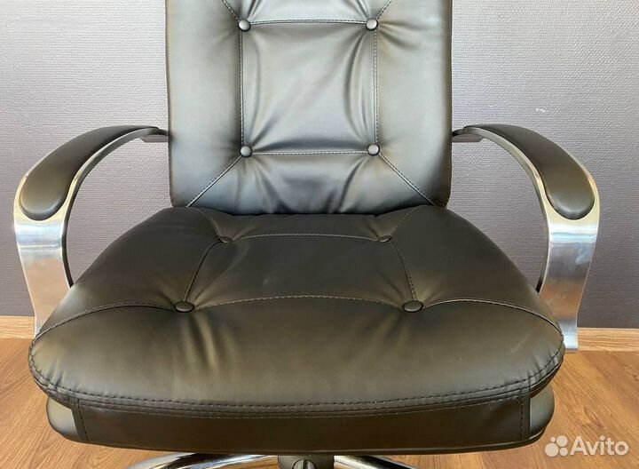 Компьютерное кресло. Доставка