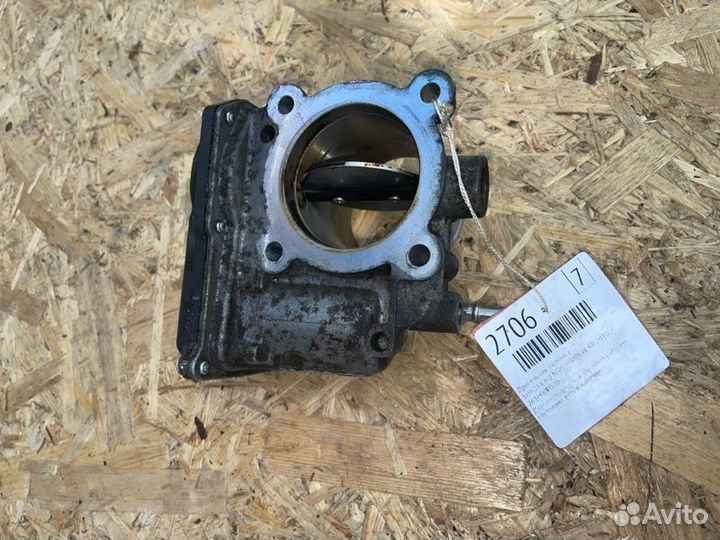 Дросельная заслонка Toyota Avensis универсал D4D