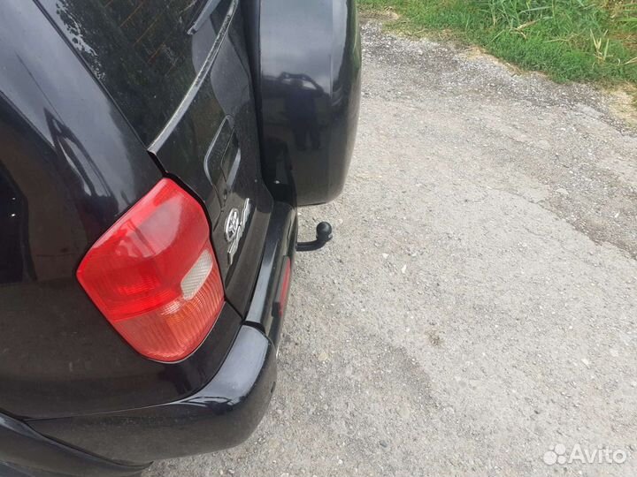 Фаркопы для Toyota RAV4 XA20