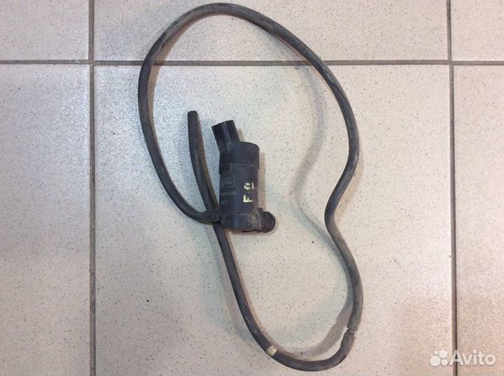 Насос омывателя Ford Focus 2 2005-2011