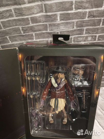 Ultimate Splinter as Van Helsing — Neca Universal
